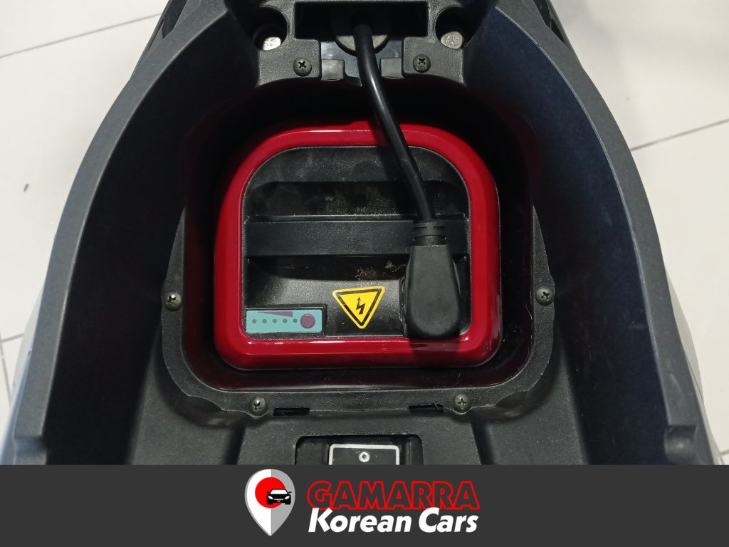 Triciclo Eléctrico Invicta iTango