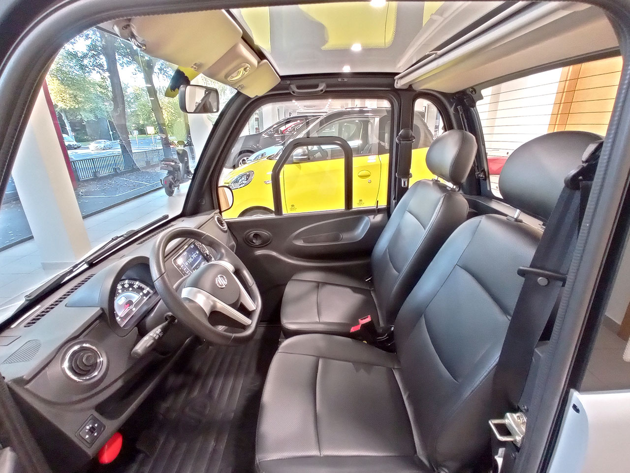 Invicta Electric Eidola