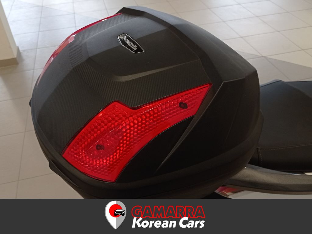 Moto Eléctrica Invicta Neila Rojo