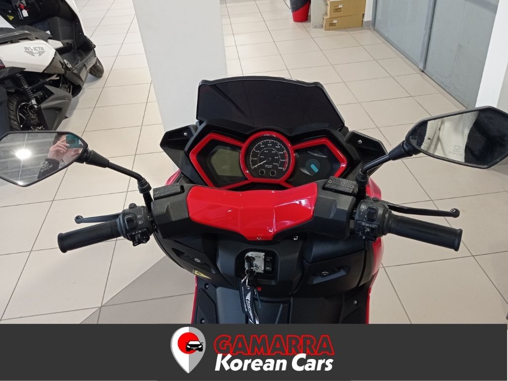 Moto Eléctrica Invicta Neila Rojo