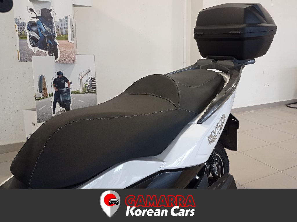 Moto Eléctrica Invicta Neila Rojo